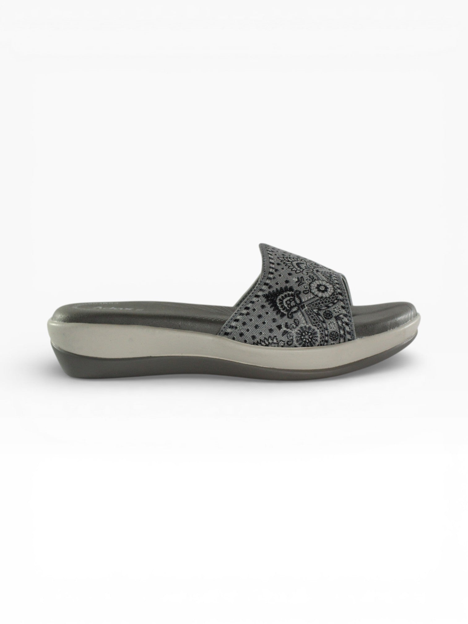 "Silver Paisley" Fabric Slide Sandal – Grey