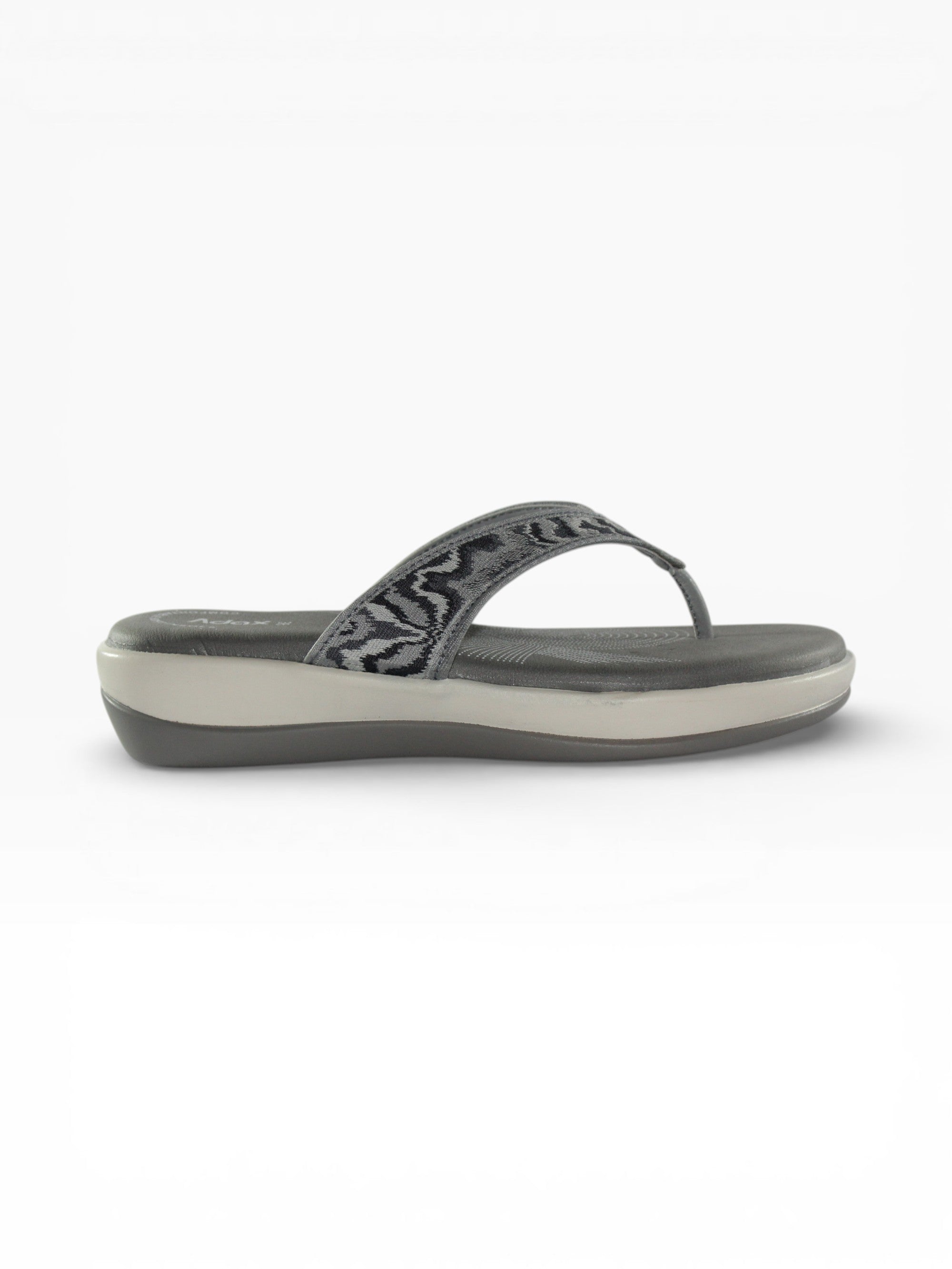 "Silver Vine" Fabric Toe-Post Sandal – Grey