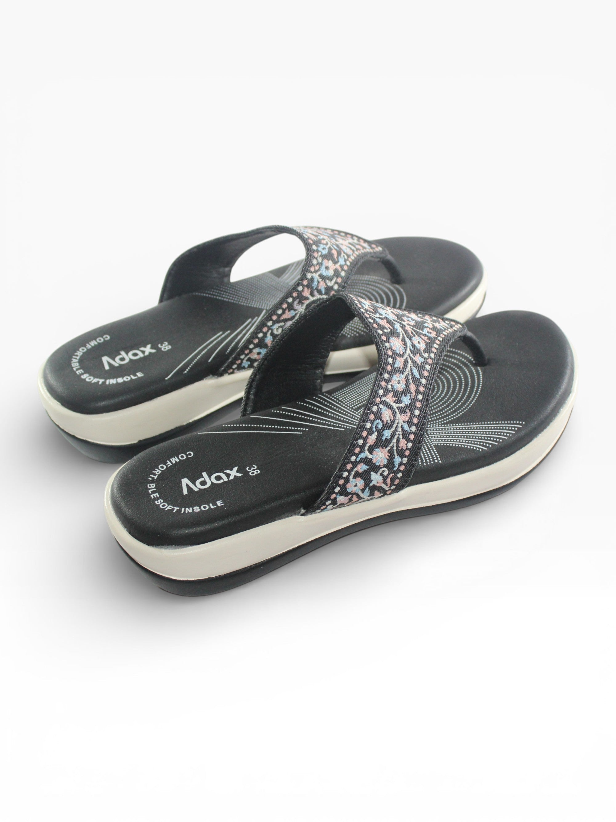 "Botanica" Embroidered Comfort Thong Sandal – Black