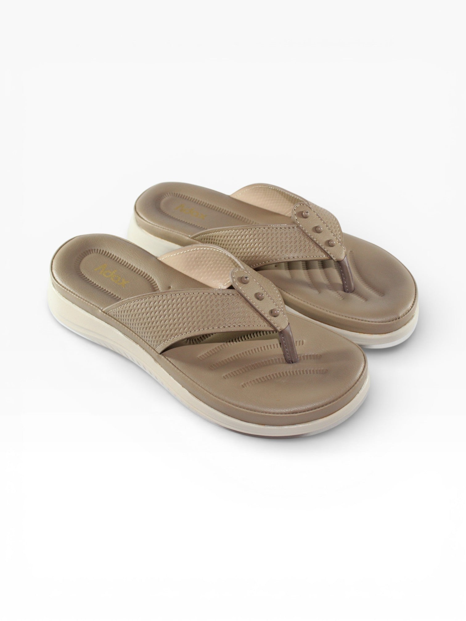 "Cheddar Stud" Toe-Post Platform Sandal – Cheddar Brown