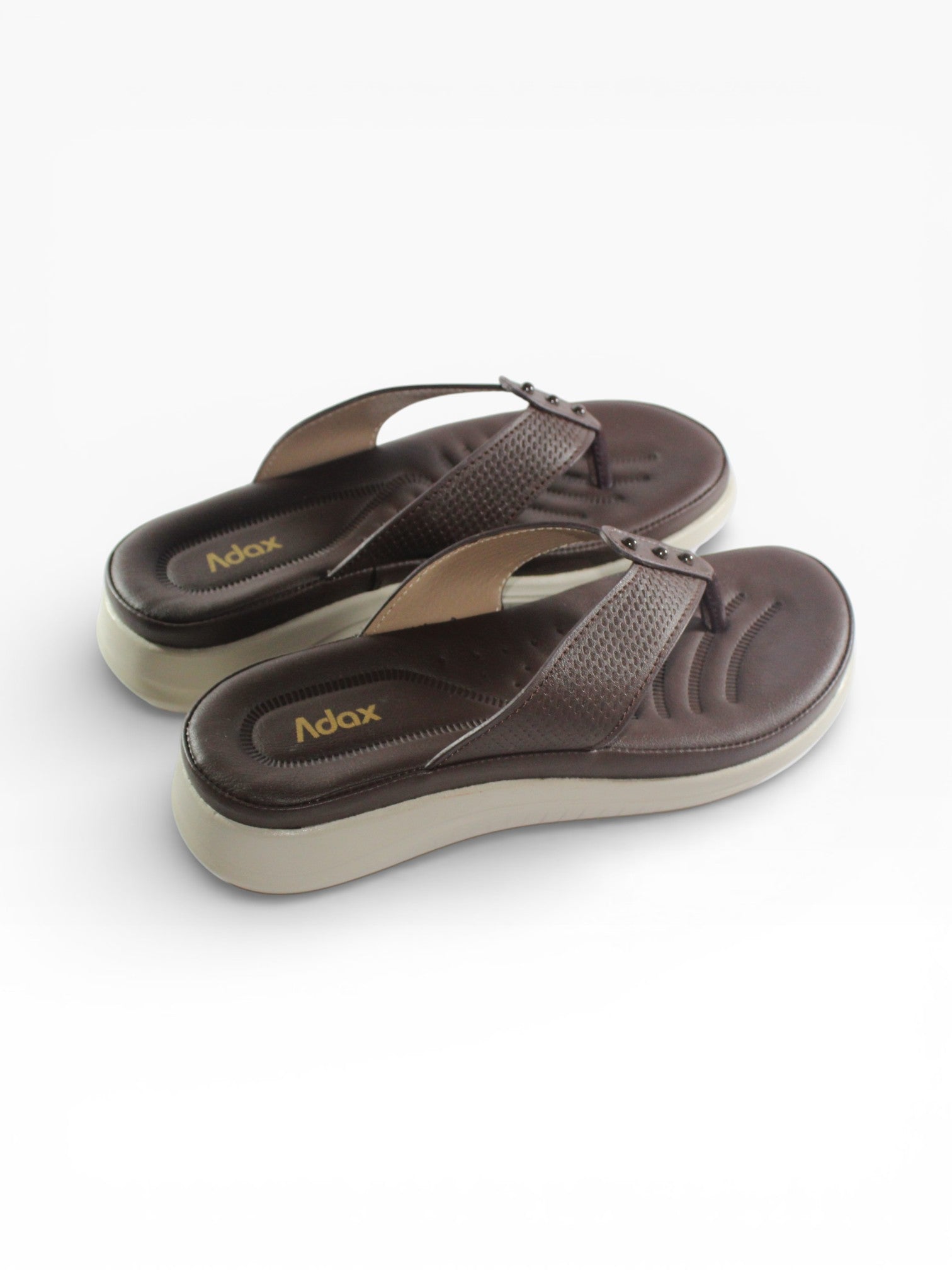 "Dark Cherry Stud" Toe-Post Platform Sandal – Dark Cherry