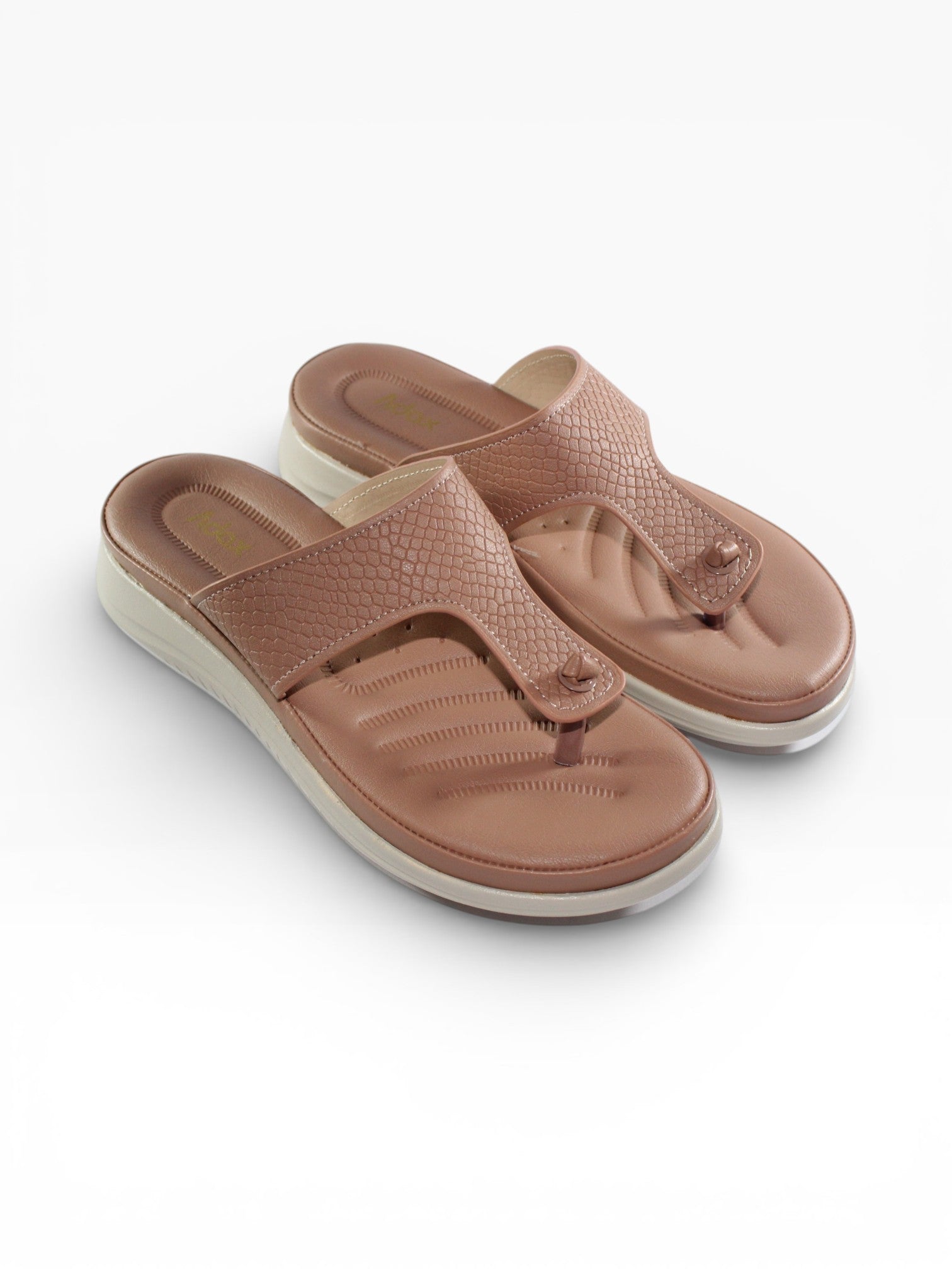 "Dune Scale" Toe-Post Sandal – Champagne