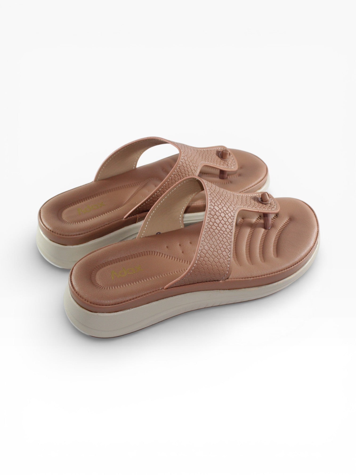 "Dune Scale" Toe-Post Sandal – Champagne
