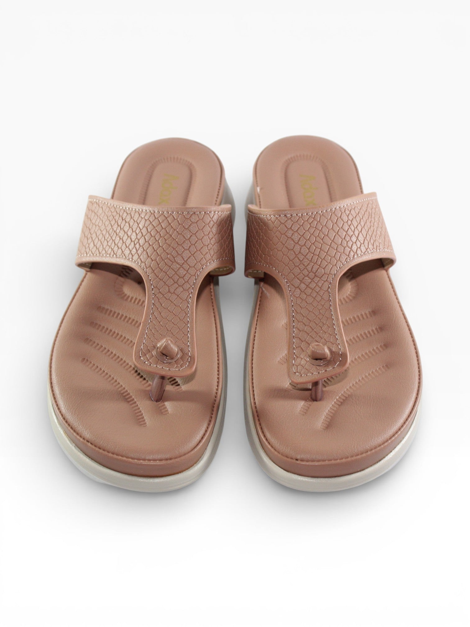 "Dune Scale" Toe-Post Sandal – Champagne