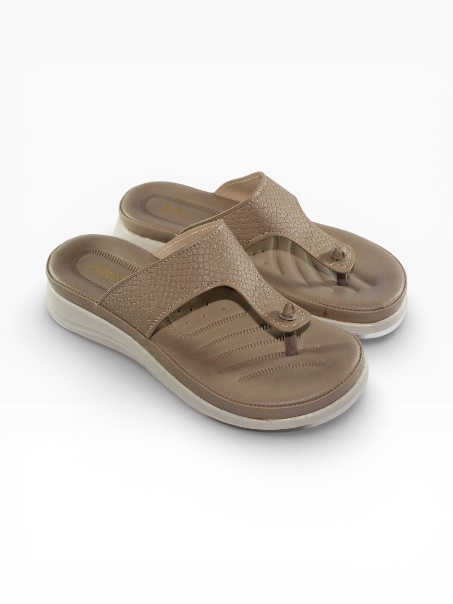 "Taupe Scale" Toe-Post Platform Sandal – Brown
